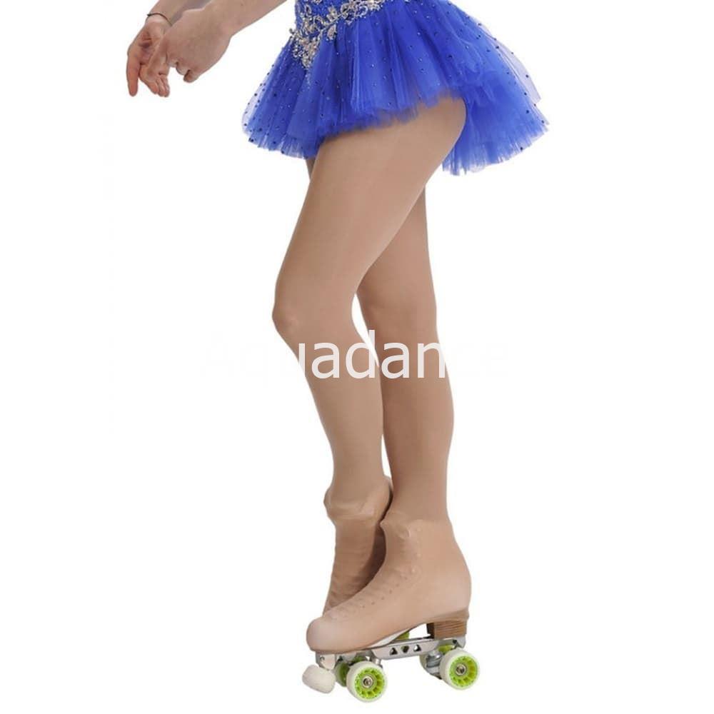 Medias patinaje con cubrepatin. - Imagen 1